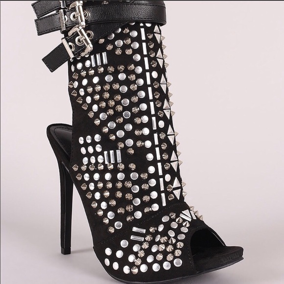 Booties - Picture 4 of 6